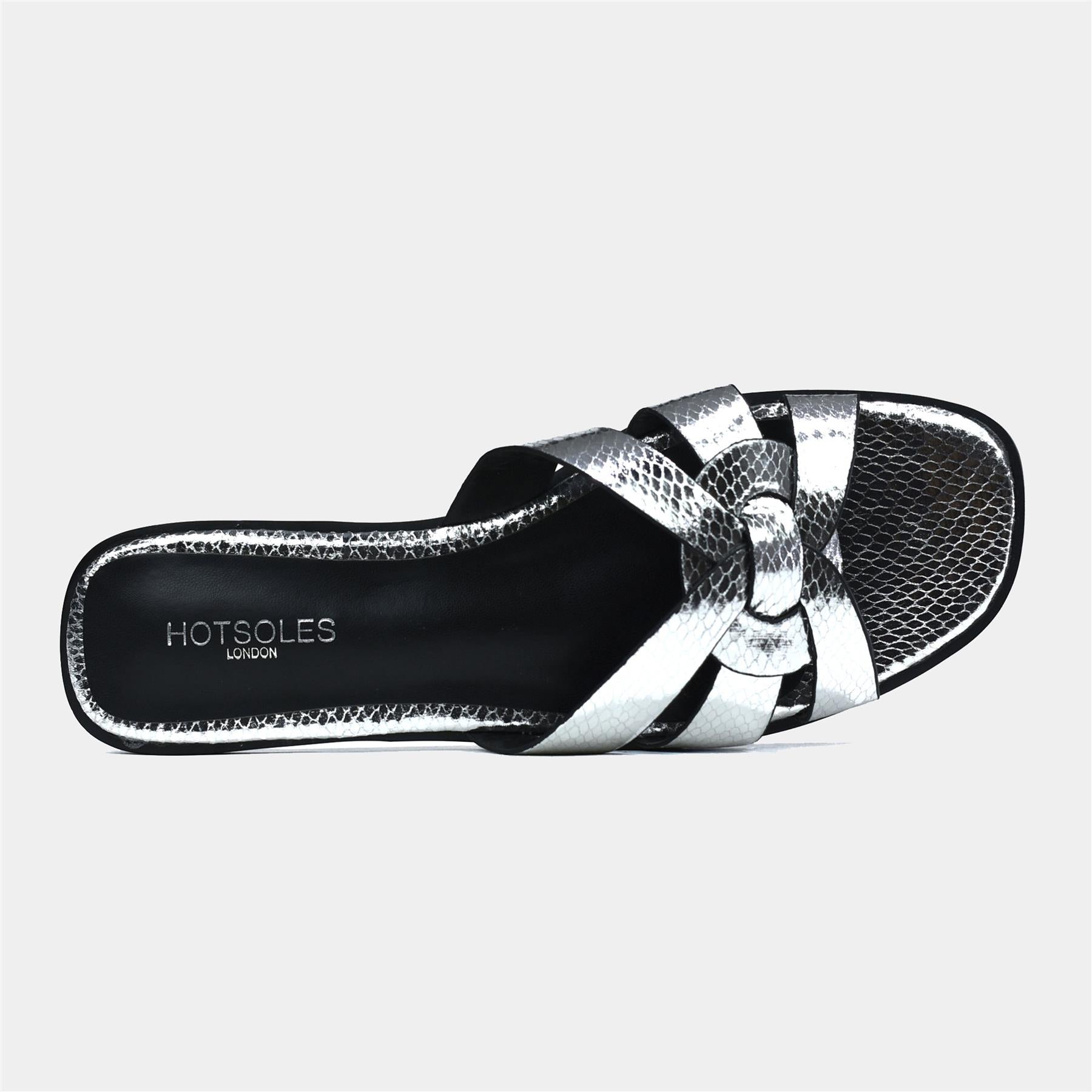 Crossover Classic Flats in Silver