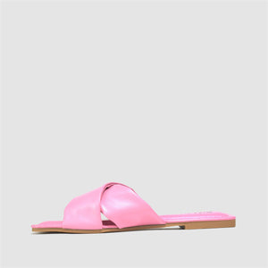 Soft Crossover Sandals in Pink