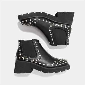 Pointed Toe Diamante Cowboy Boots in Black