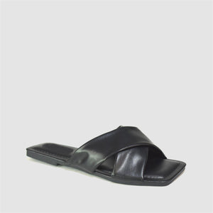 Soft Crossover Sandals in Black