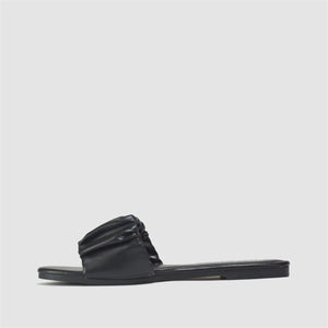 Ruched Strap Flat Sandals in Black